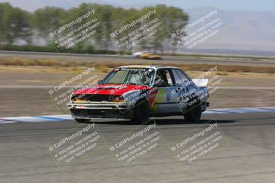 media/Oct-01-2022-24 Hours of Lemons (Sat) [[0fb1f7cfb1]]/10am (Front Straight)/